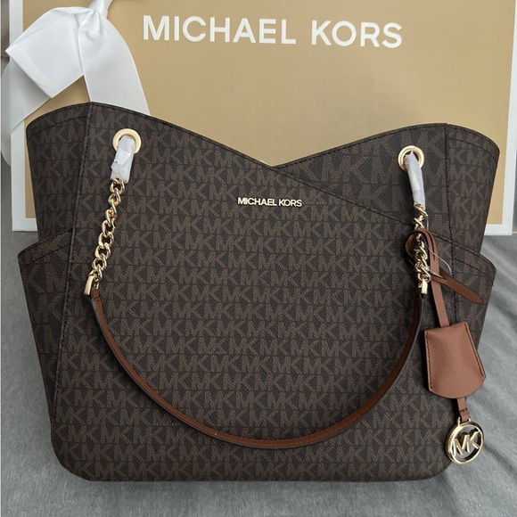 Michael Michael Kors Signature Jet Set Travel Large Chain Shoulder Tote - Picture 2 of 4